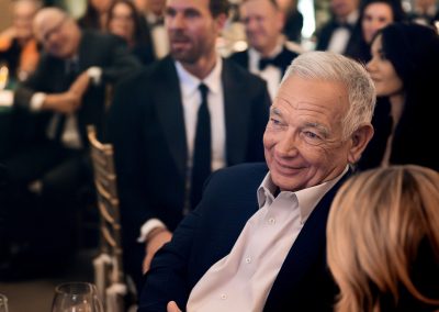 251205BocelliApiary101