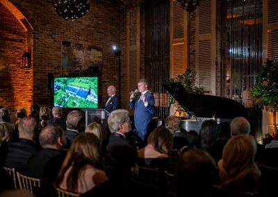 251205BocelliApiary095